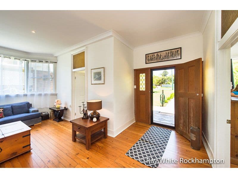 9 Henry Street, The Range QLD 4700, The Range - Thumbnail 2