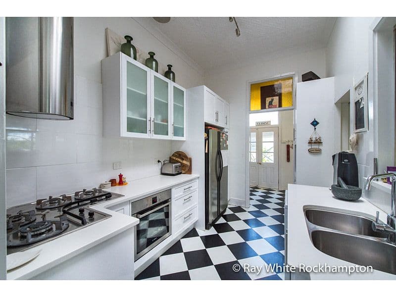 9 Henry Street, The Range QLD 4700, The Range - Thumbnail 6