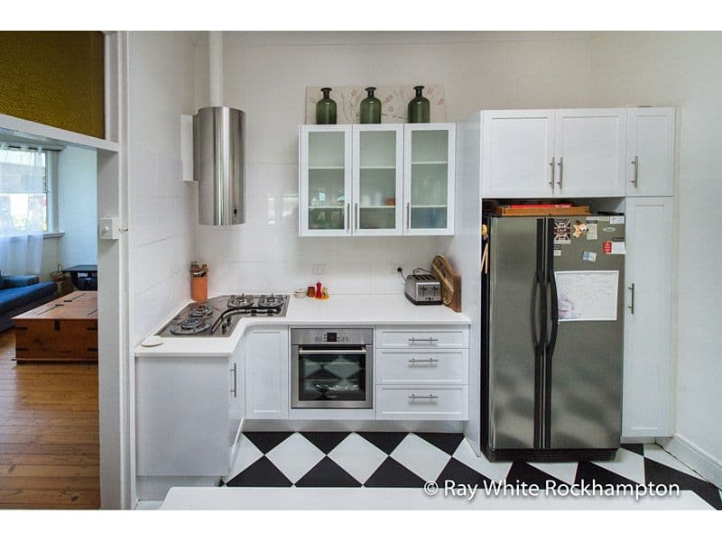 9 Henry Street, The Range QLD 4700, The Range - Thumbnail 7