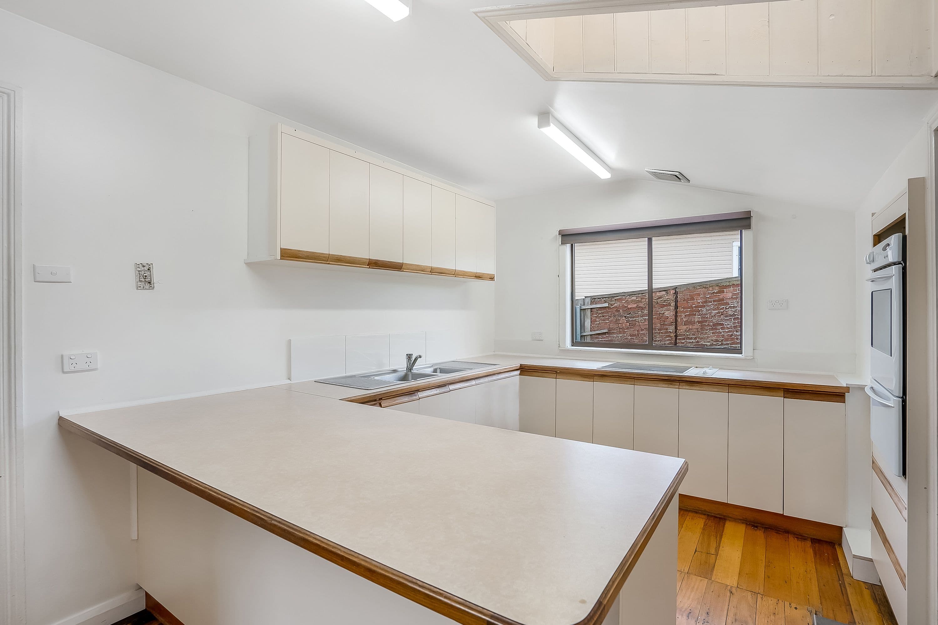 72 Montagu Street, New Norfolk TAS 7140, New Norfolk - Thumbnail 8