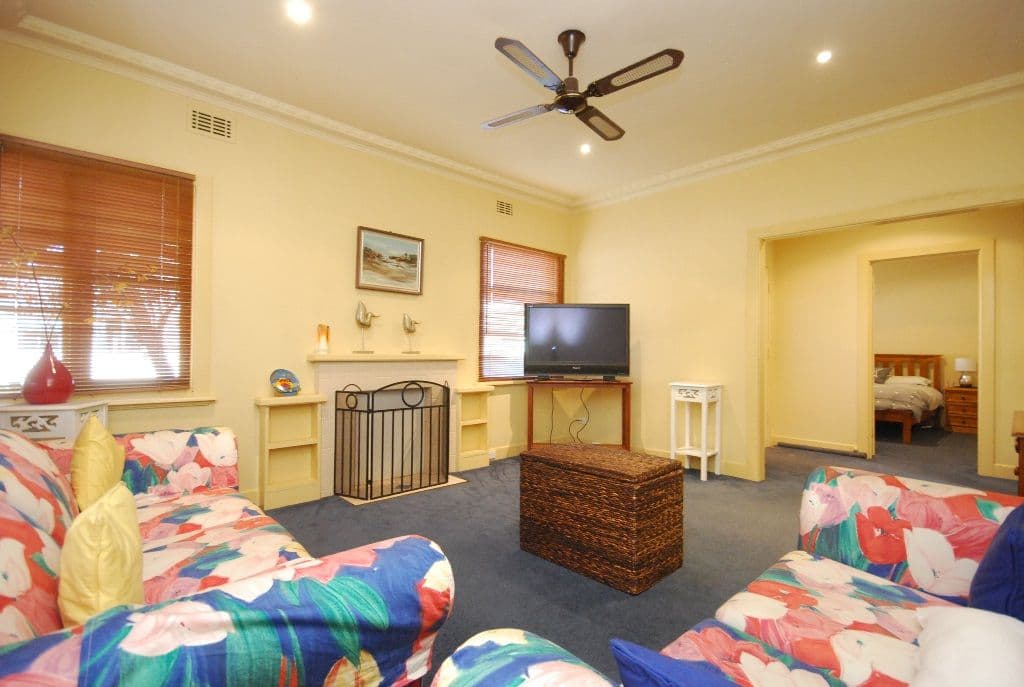 10 Exchange Street, NEWINGTON VIC 3350, Newington - Thumbnail 5