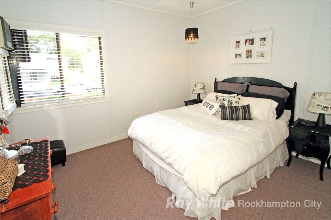 284 Dunbar Street, KOONGAL QLD 4701, Koongal - Thumbnail 5