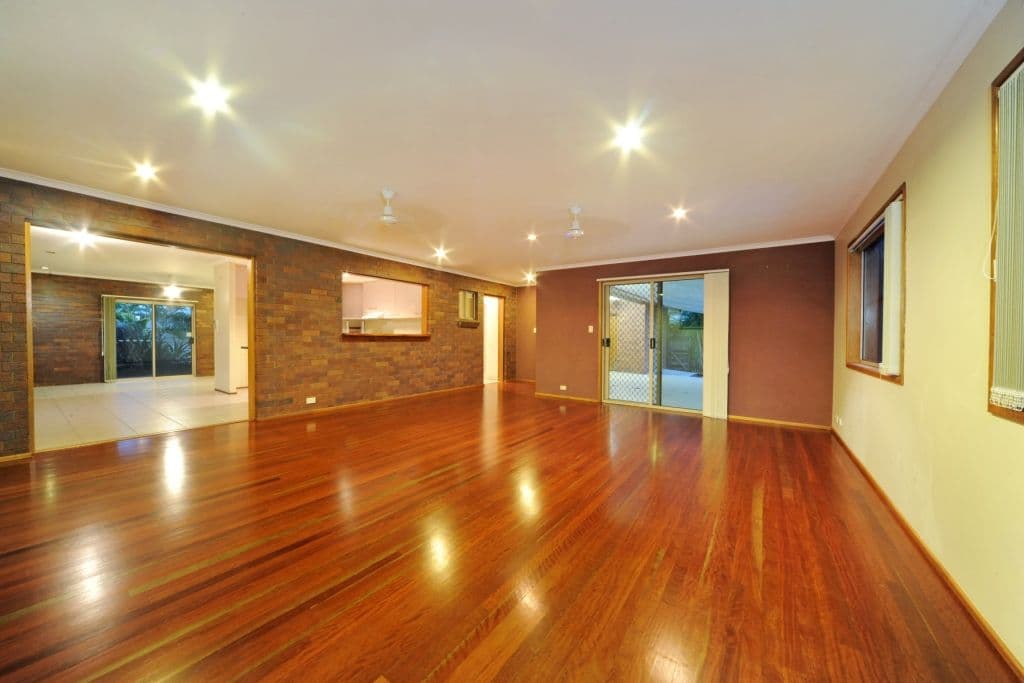 19 Catherine Crescent, JUBILEE POCKET QLD 4802, Jubilee Pocket - Thumbnail 3