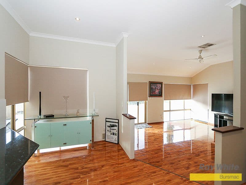 75 Lakeshore Close, Ballajura WA 6066, Ballajura - Thumbnail 6