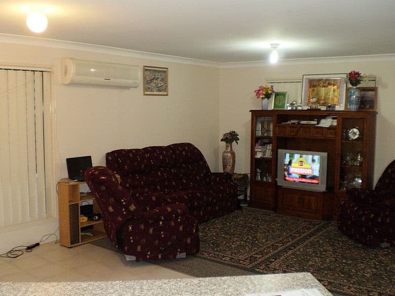 22 Justin Place, CRESTMEAD QLD 4132, Crestmead - Thumbnail 2