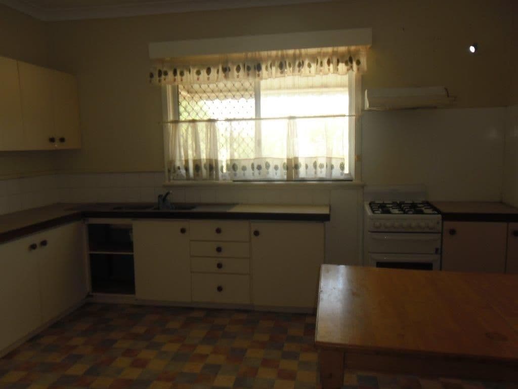42 Slater Street, Carnamah WA 6517, Carnamah - Thumbnail 7