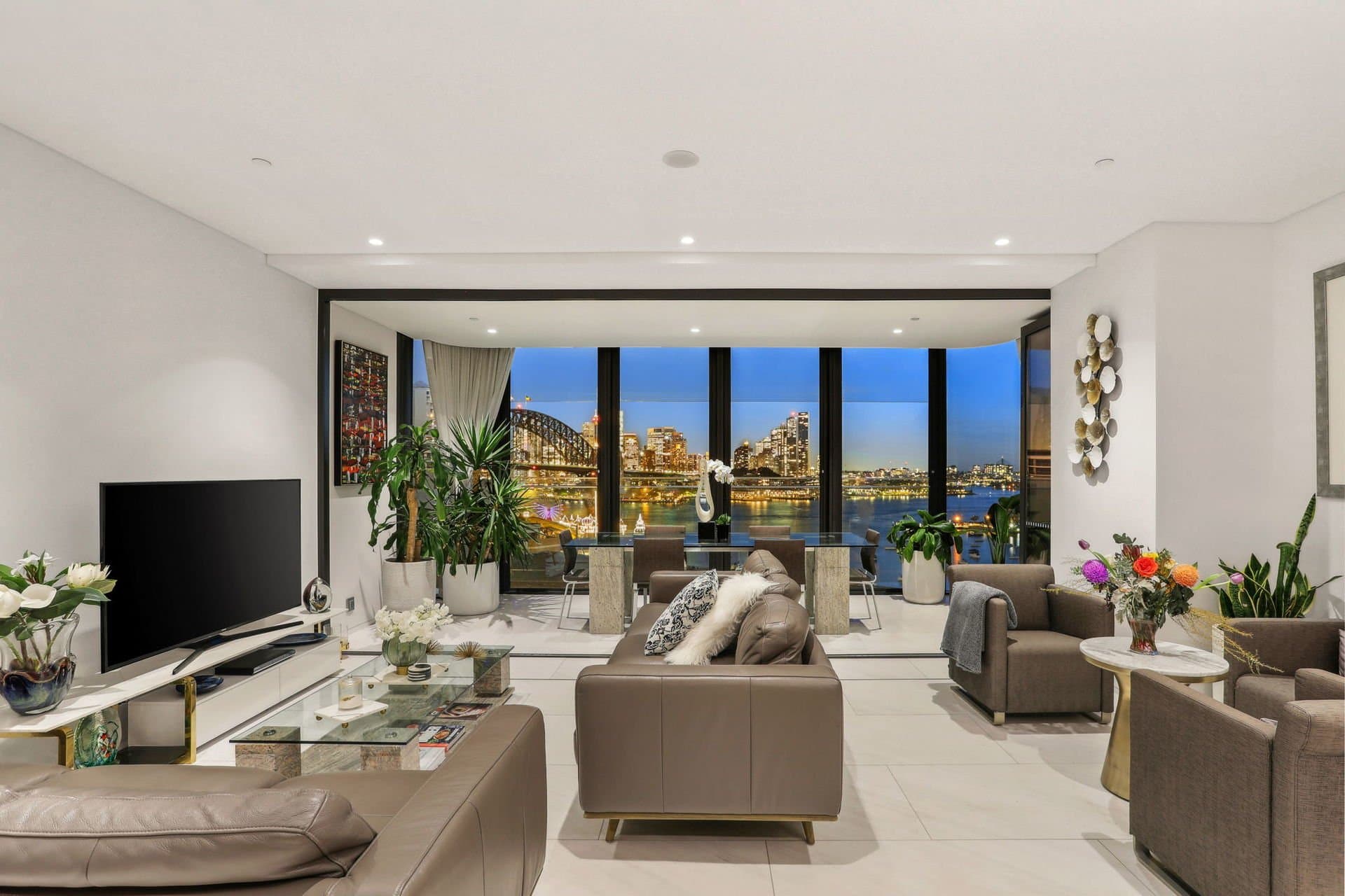 508/61 Lavender Street, Milsons Point - Thumbnail 3