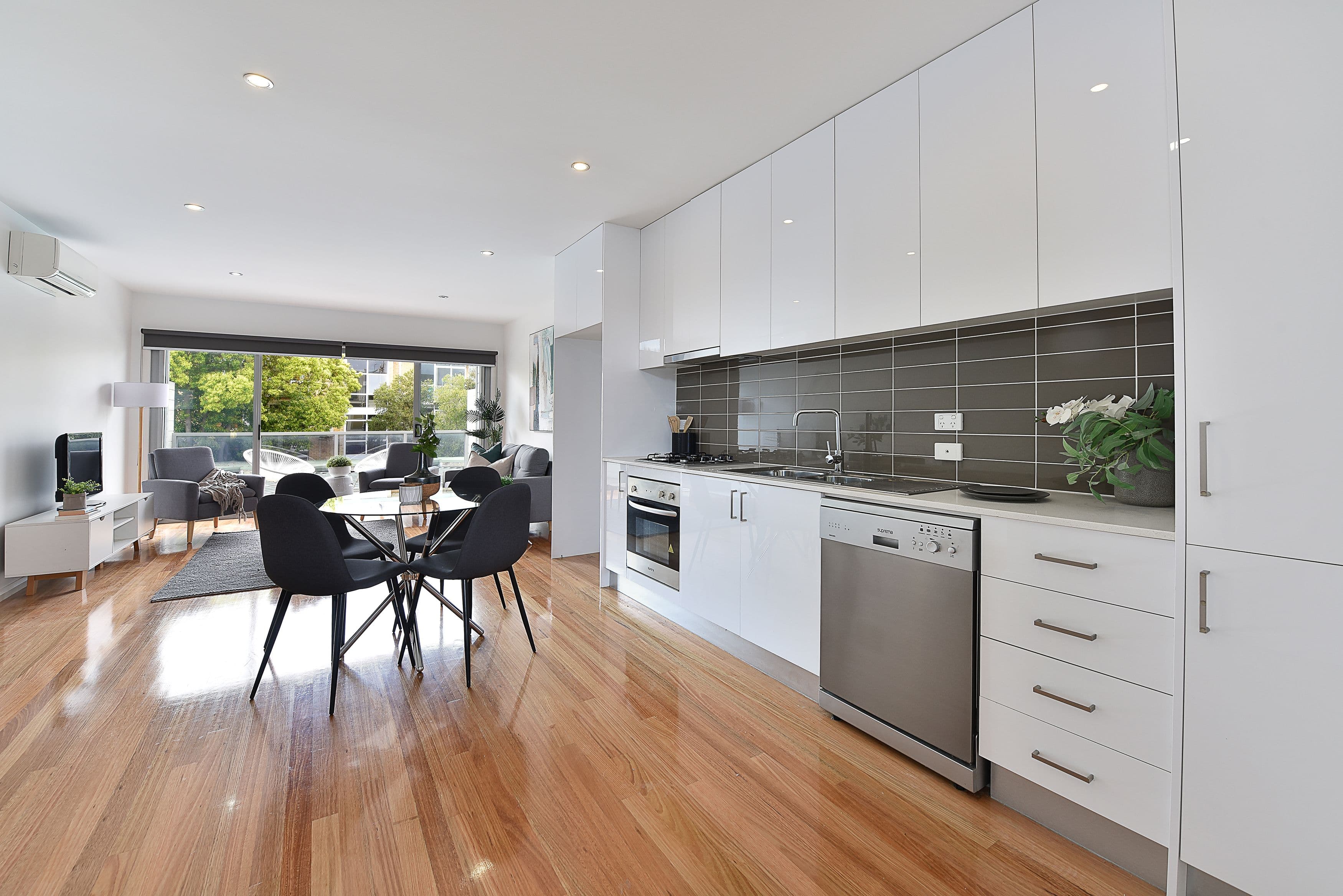 93 Harding Street, Coburg VIC 3058, Coburg - Thumbnail 3