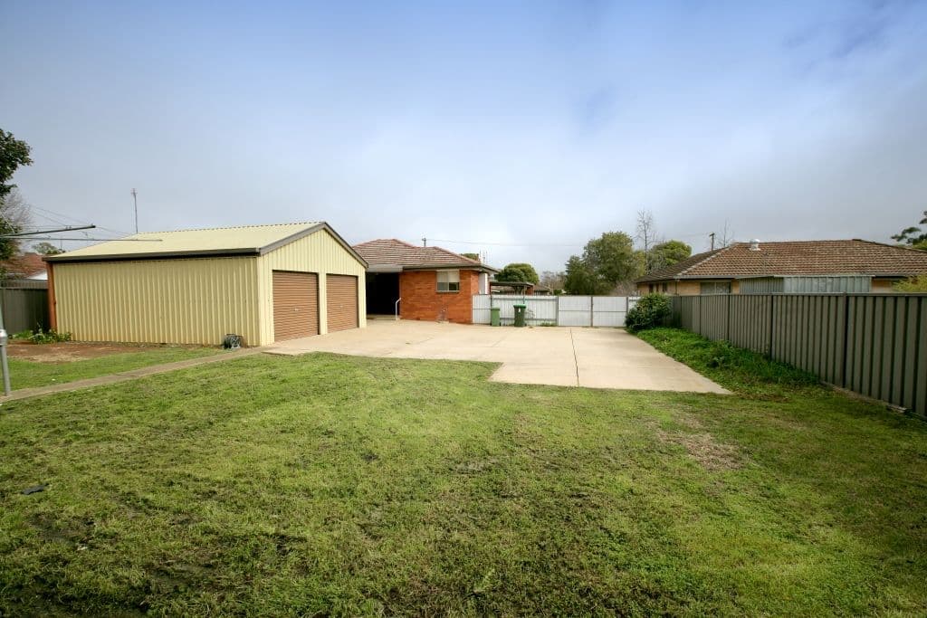 81 Raye Street, TOLLAND NSW 2650, Tolland - Image 1