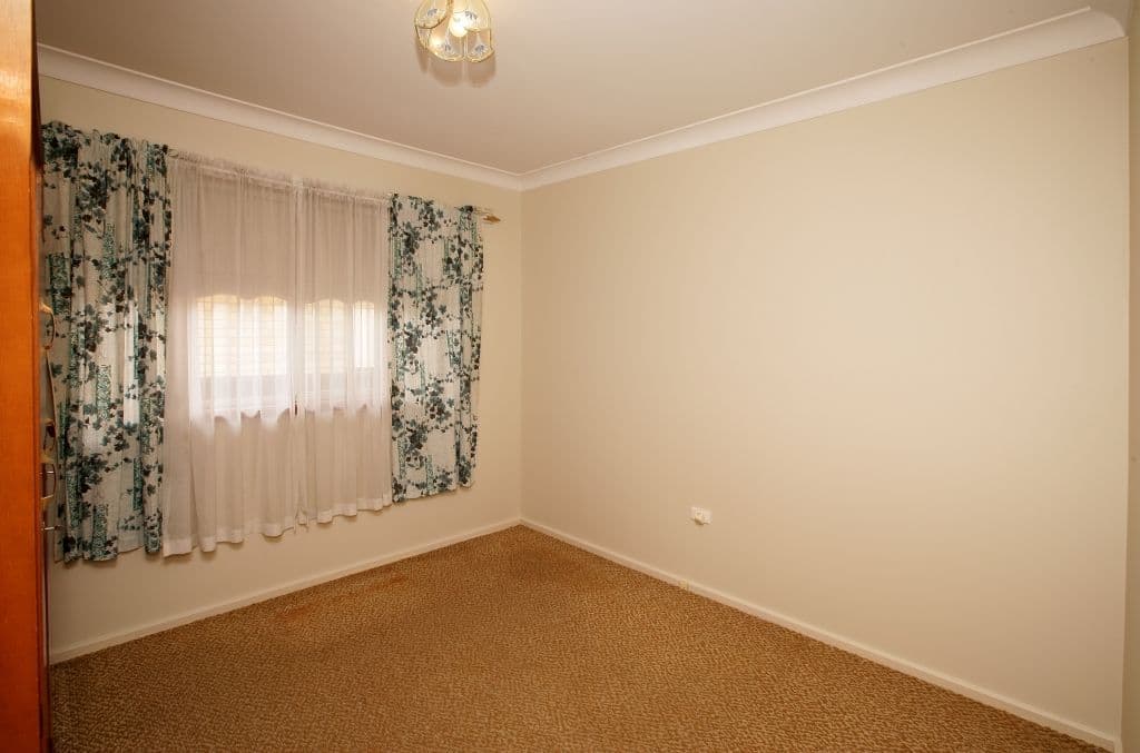 81 Raye Street, TOLLAND NSW 2650, Tolland - Thumbnail 4