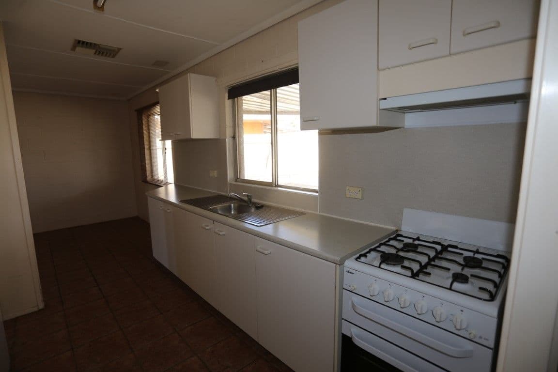 11 Grevillea Crescent, Kambalda West WA 6442, Kambalda West - Thumbnail 6