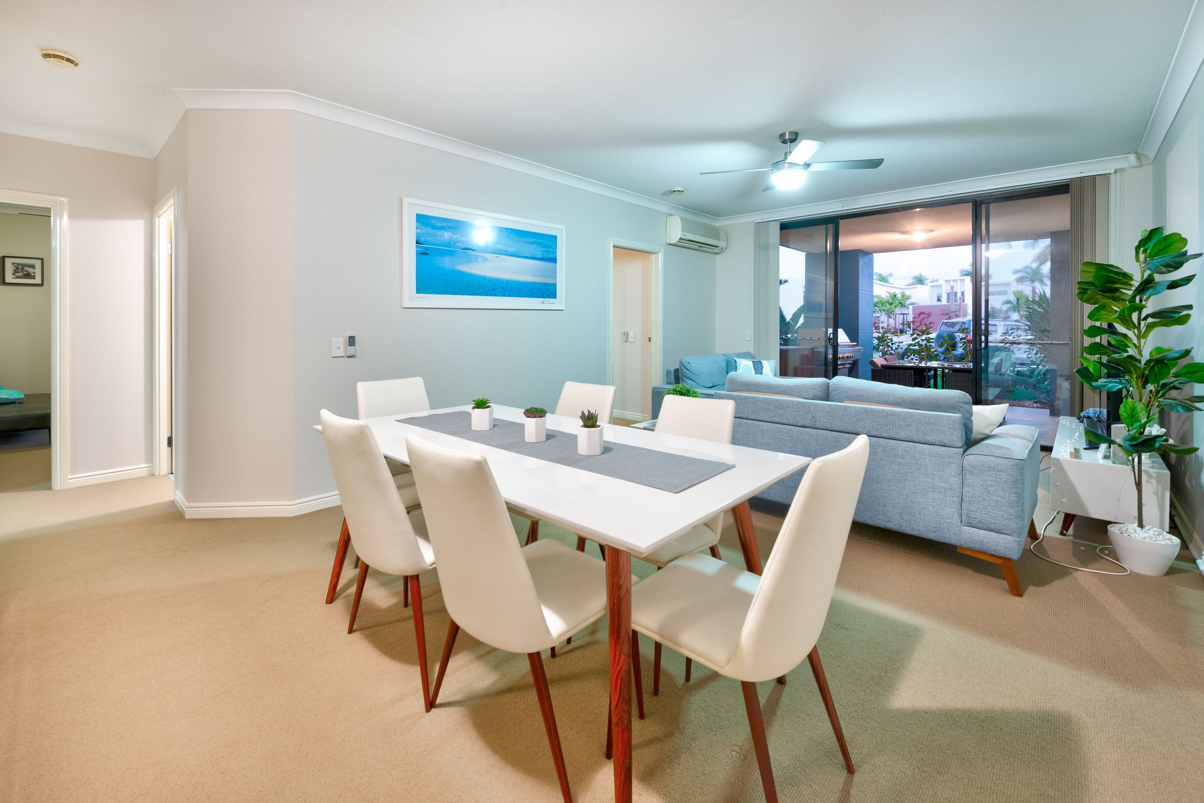 7002 Phoenix Palms Drive, Hope Island QLD 4212, Hope Island - Thumbnail 2