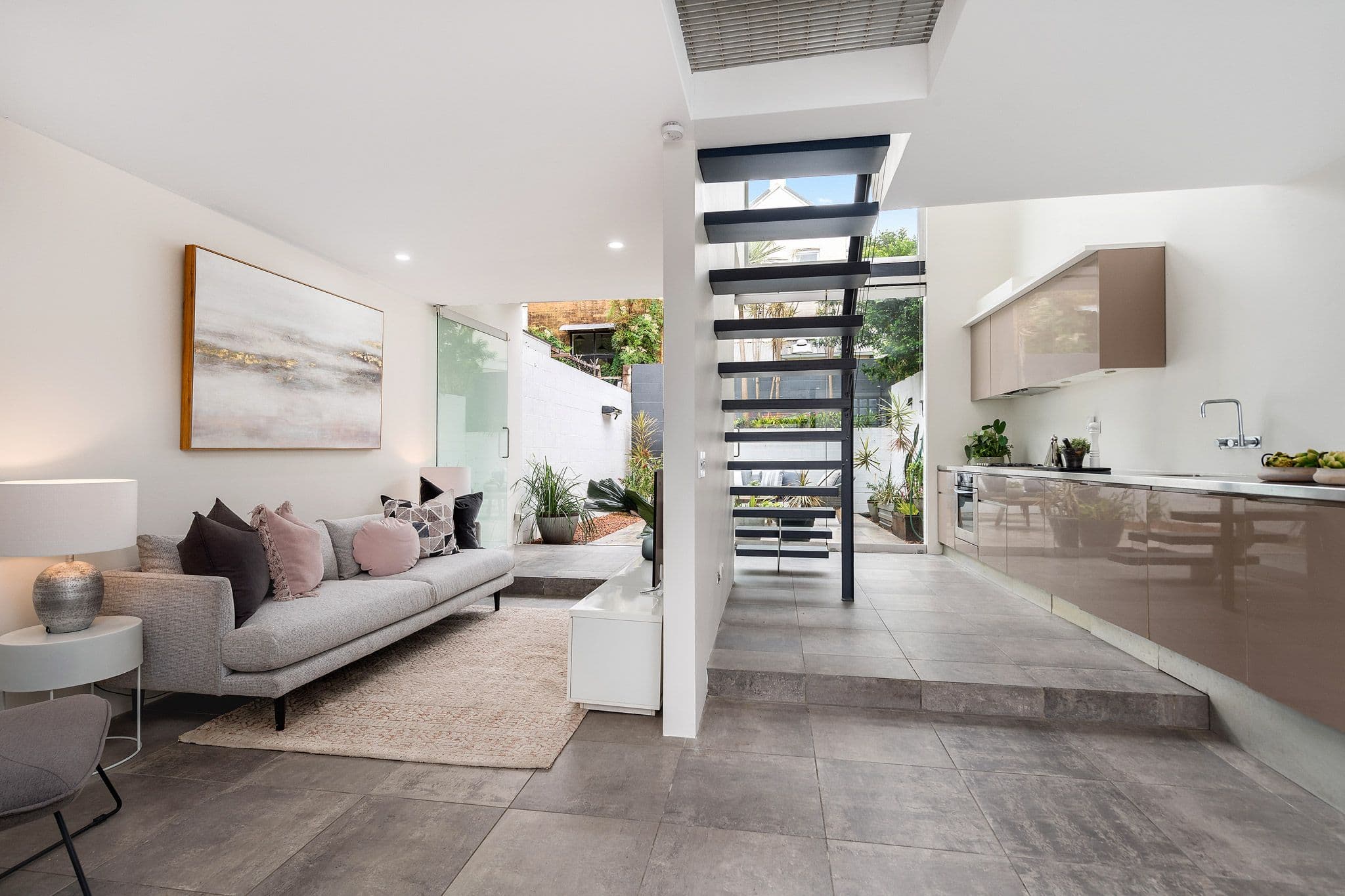 30 Linthorpe Lane, Newtown NSW 2042, Newtown - Image 1