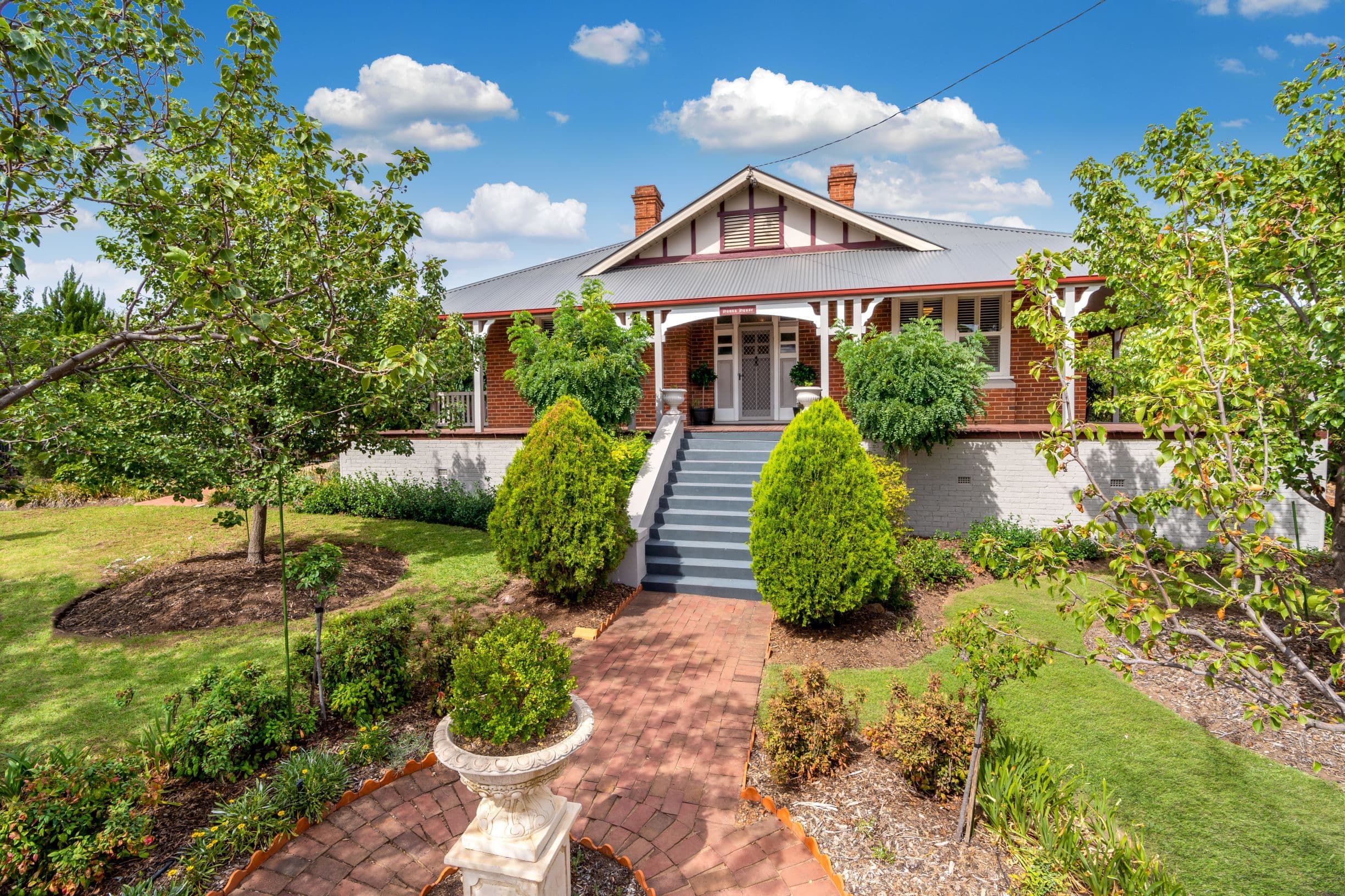 55 Lachlan Street, Cowra NSW 2794, Cowra - Image 1