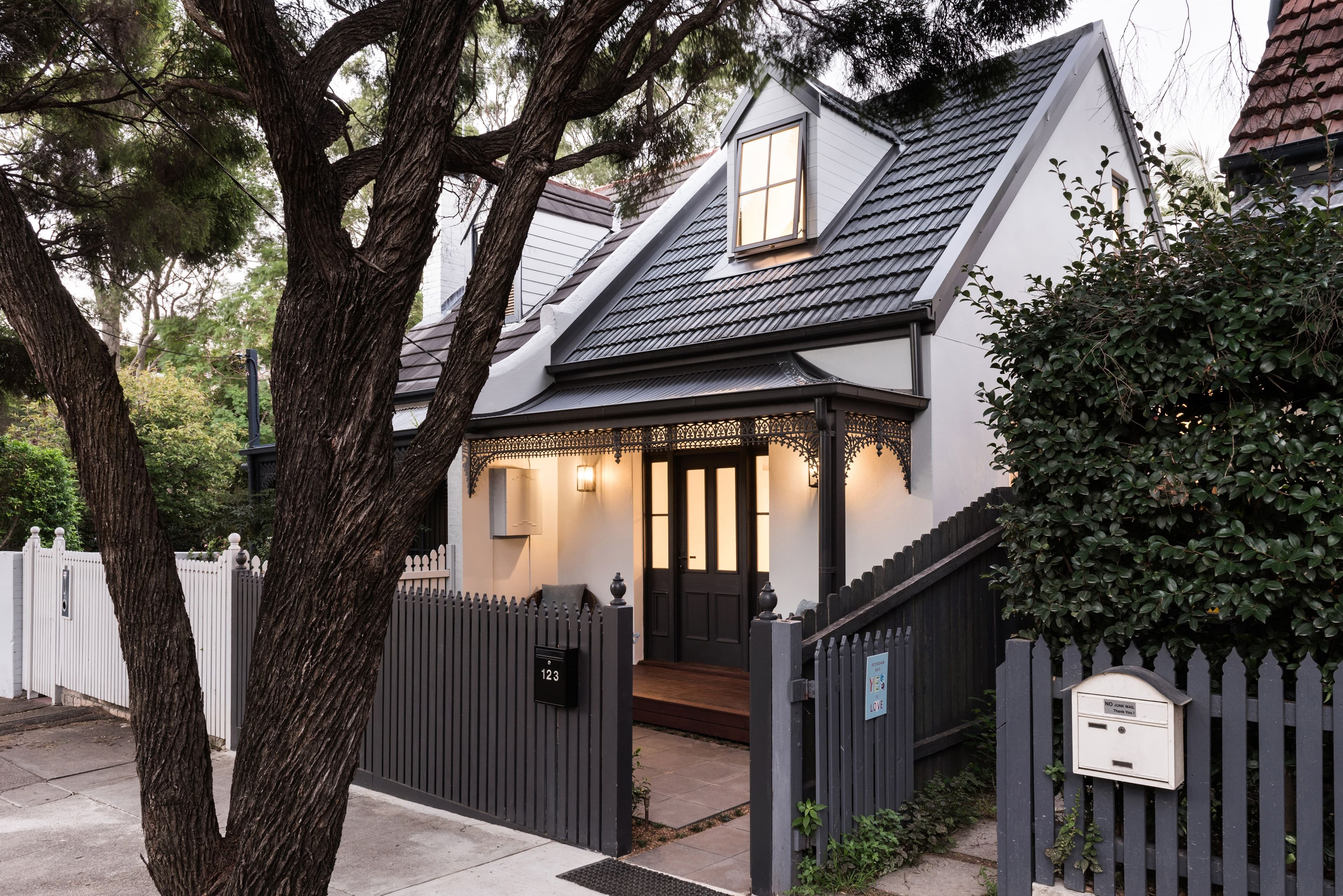 123 Station Street, Petersham - Thumbnail 2