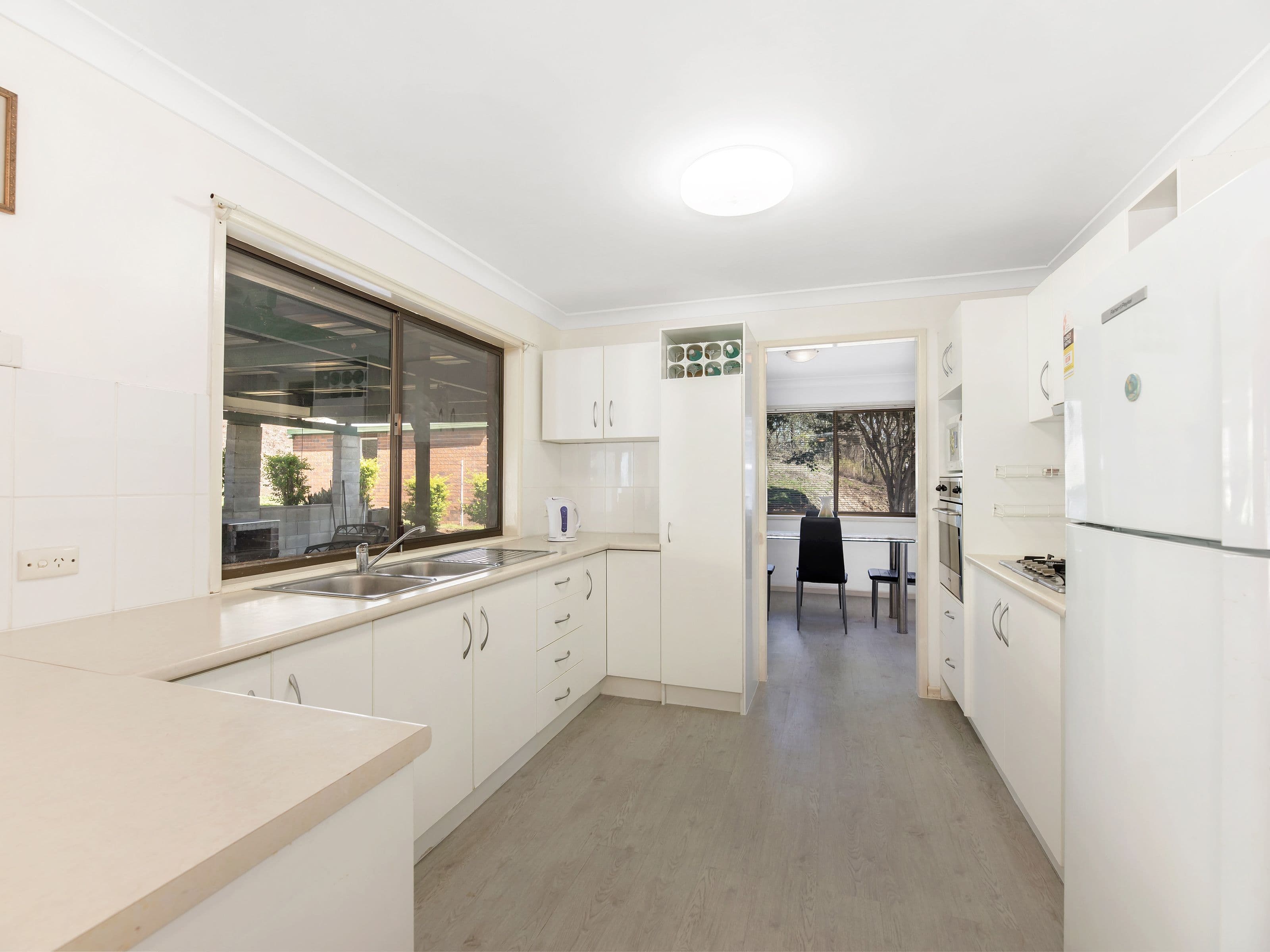 1060 Pine Mountain Road, Pine Mountain QLD 4306, Pine Mountain - Thumbnail 4