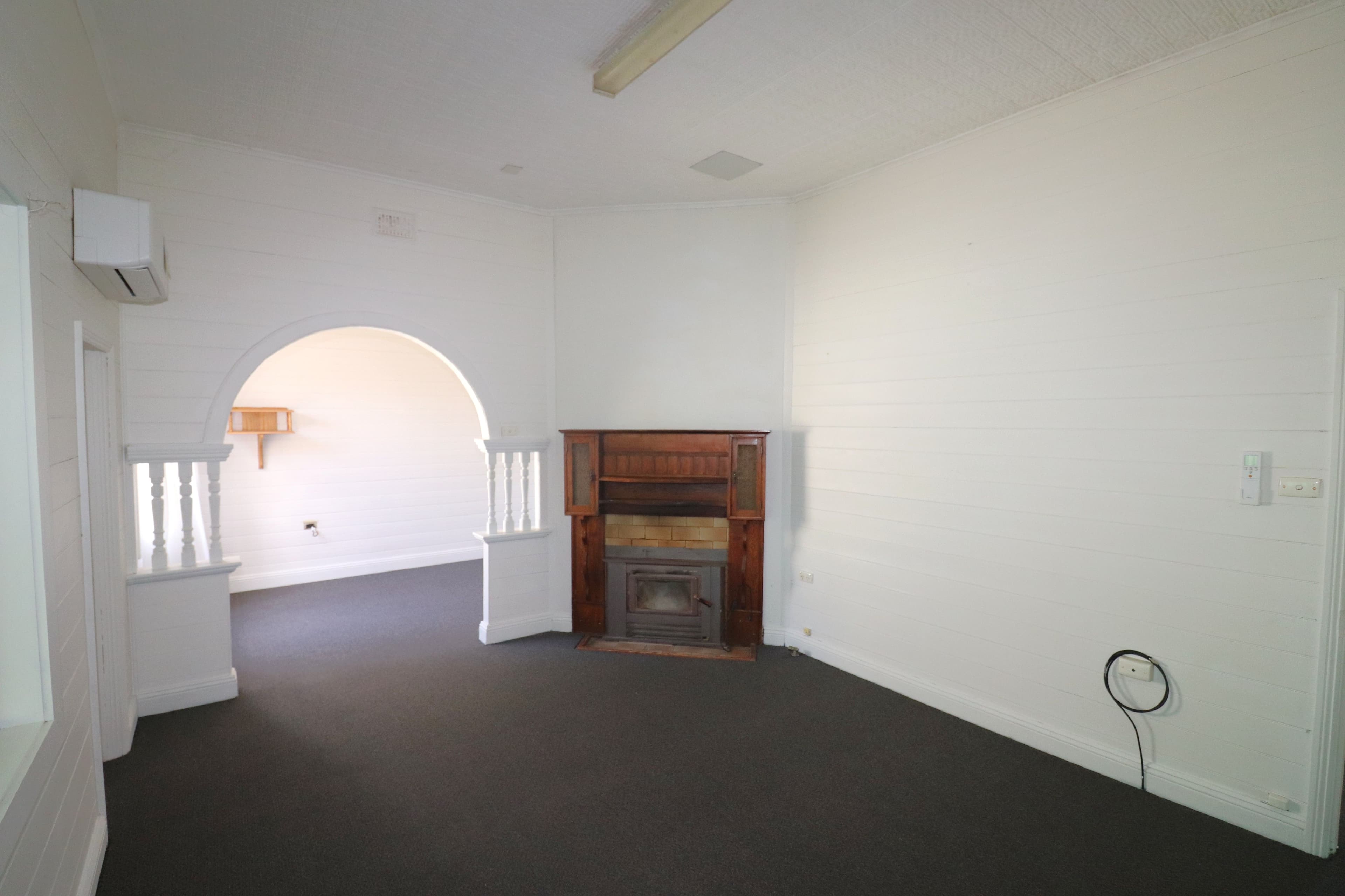 166 Wentworth Street, Glen Innes NSW 2370, Glen Innes - Thumbnail 4