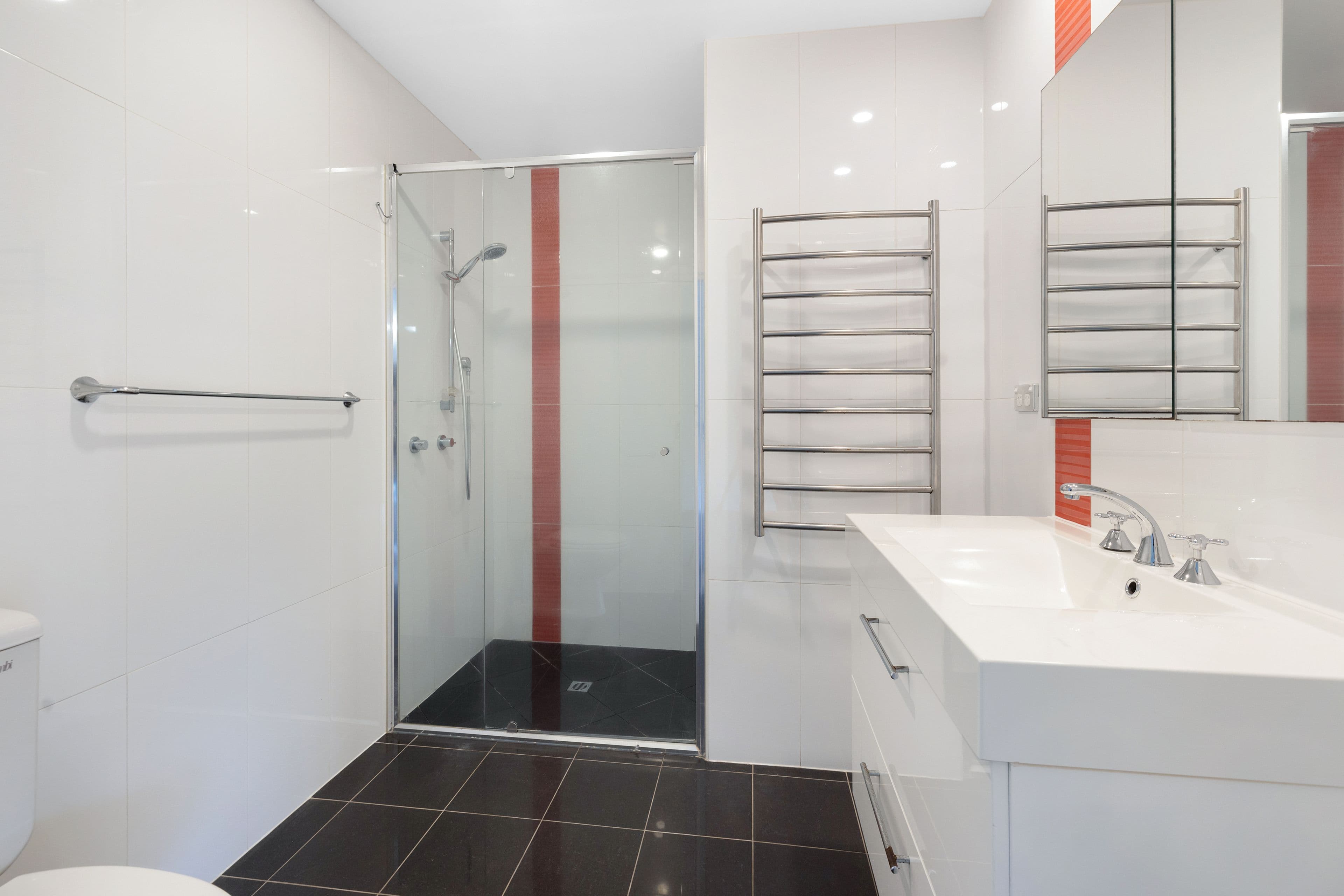 15 Hayley Drive, Warrnambool VIC 3280, Warrnambool - Thumbnail 8