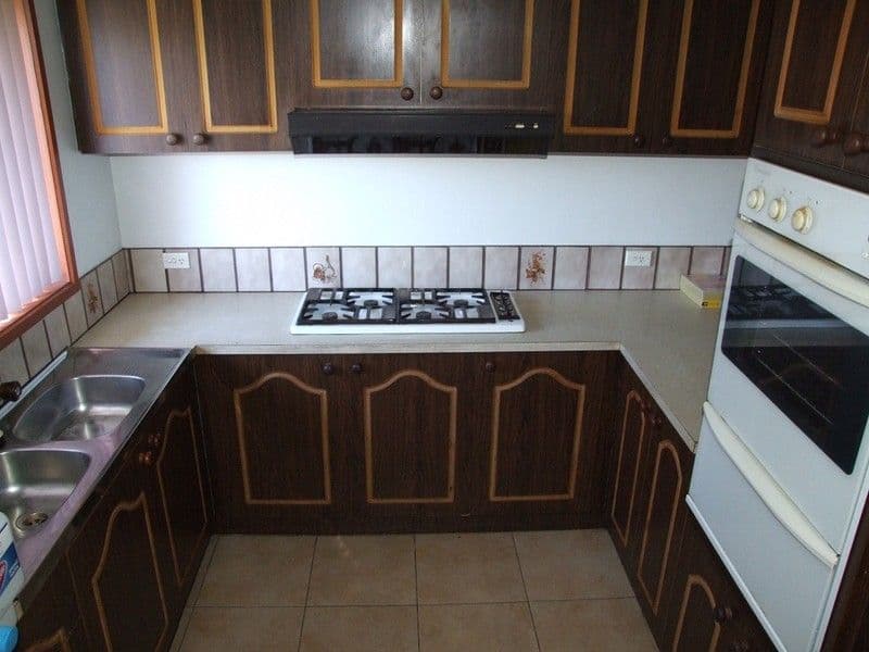 19 Bridgeford  Crescent, MELTON SOUTH VIC 3338, Melton South - Thumbnail 5