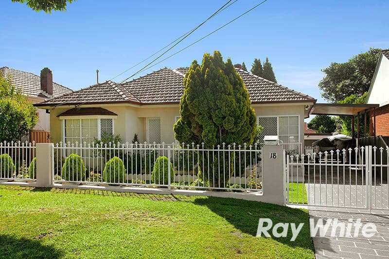 18 Leslie Road, BEXLEY NSW 2207, Bexley - Image 1