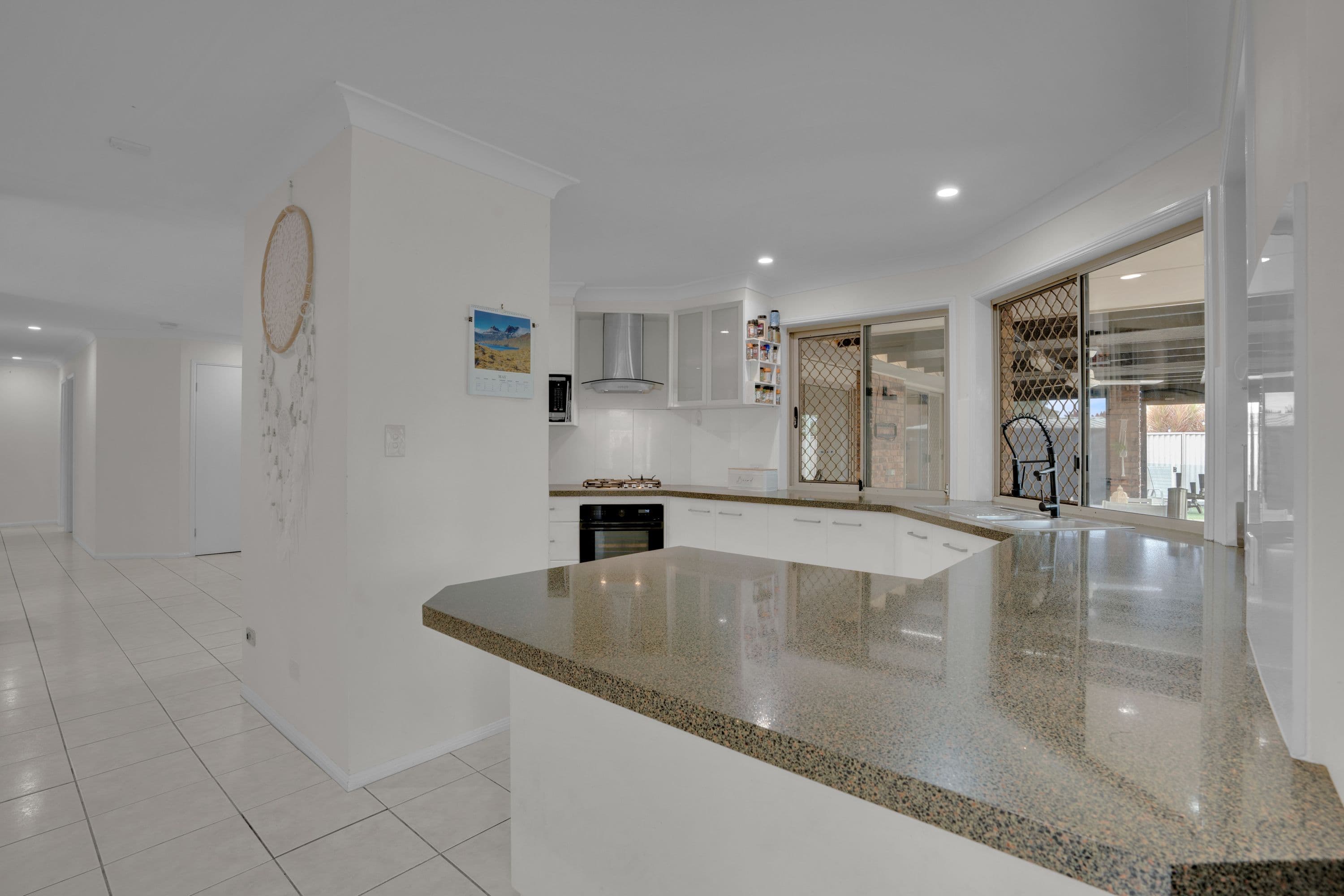 9 Lomond Court, Varsity Lakes QLD 4227, Varsity Lakes - Thumbnail 6