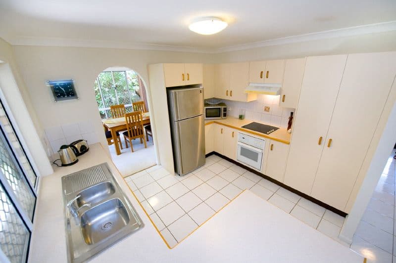 31 Permien Street, NORMAN GARDENS QLD 4701, Norman Gardens - Thumbnail 2