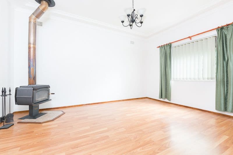 52 Merrett Avenue, Cringila NSW 2502, Cringila - Thumbnail 4