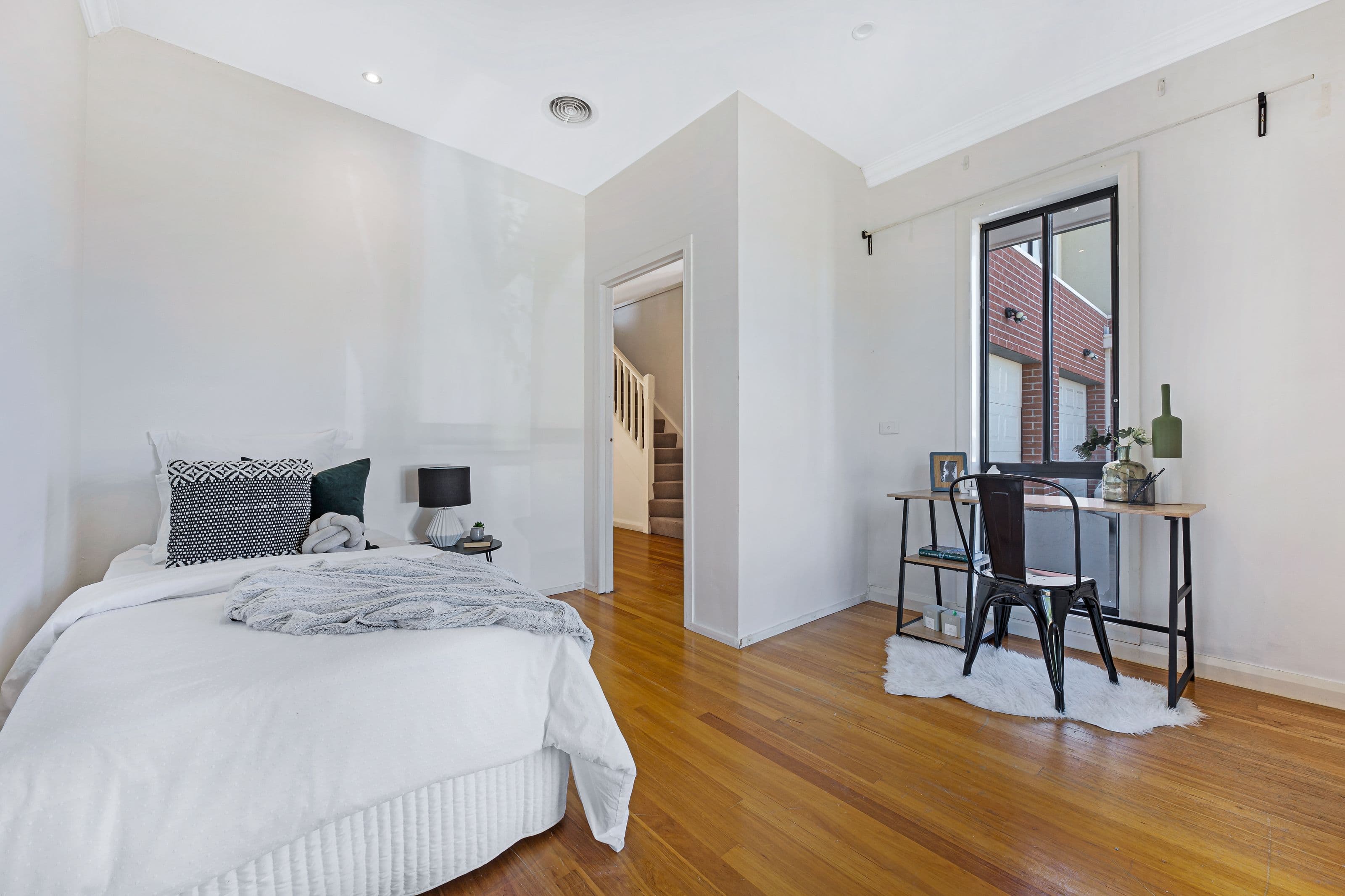 1B Tennyson Avenue, Clayton South VIC 3169, Clayton South - Thumbnail 4