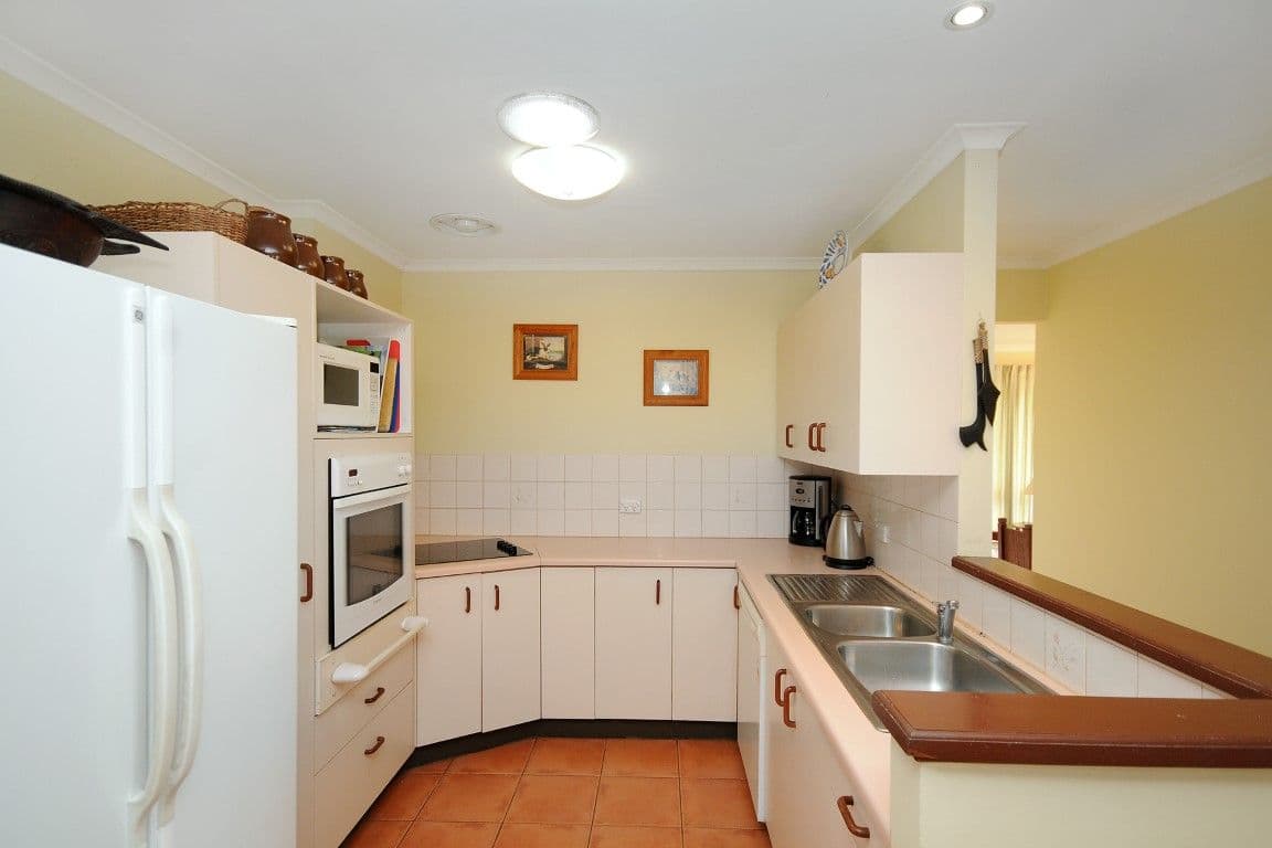 5 Glen Court, GLENCOE QLD 4352, Glencoe - Thumbnail 4