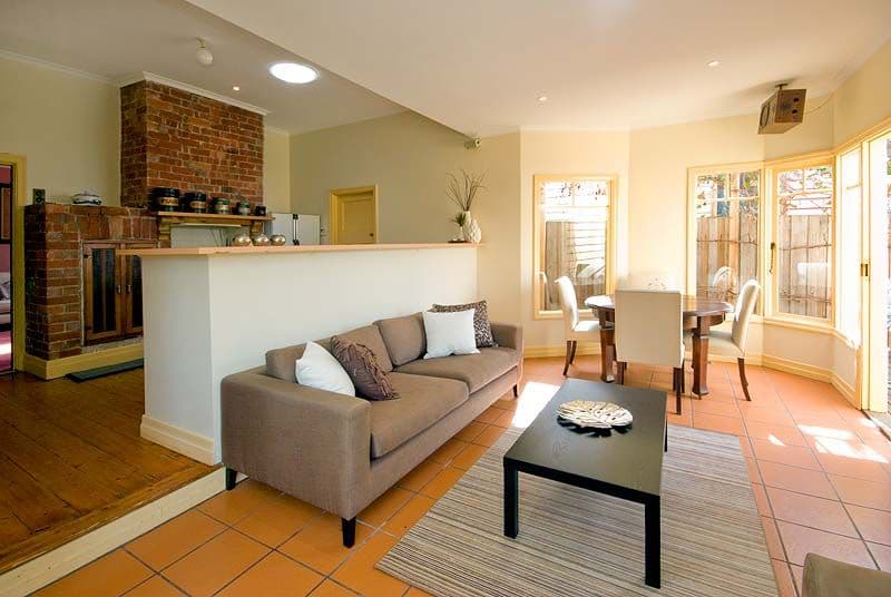 10 Main Street, NORTHCOTE VIC 3070, Northcote - Thumbnail 2