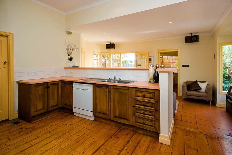 10 Main Street, NORTHCOTE VIC 3070, Northcote - Thumbnail 4