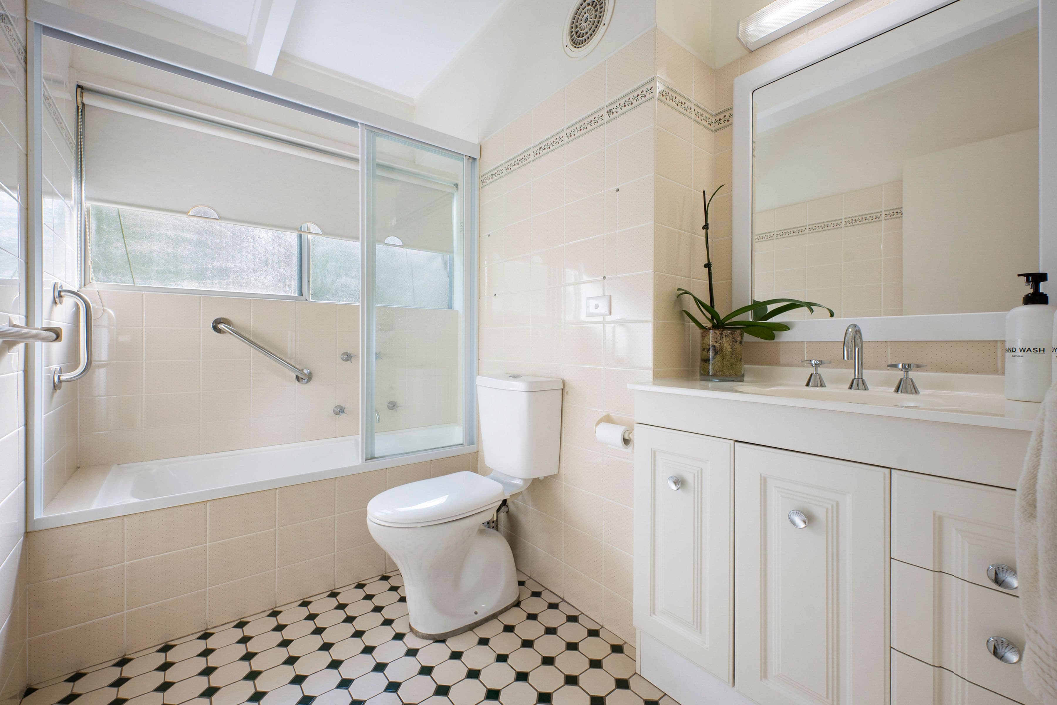 2 Yarrabung Avenue, Thornleigh NSW 2120, Thornleigh - Thumbnail 8