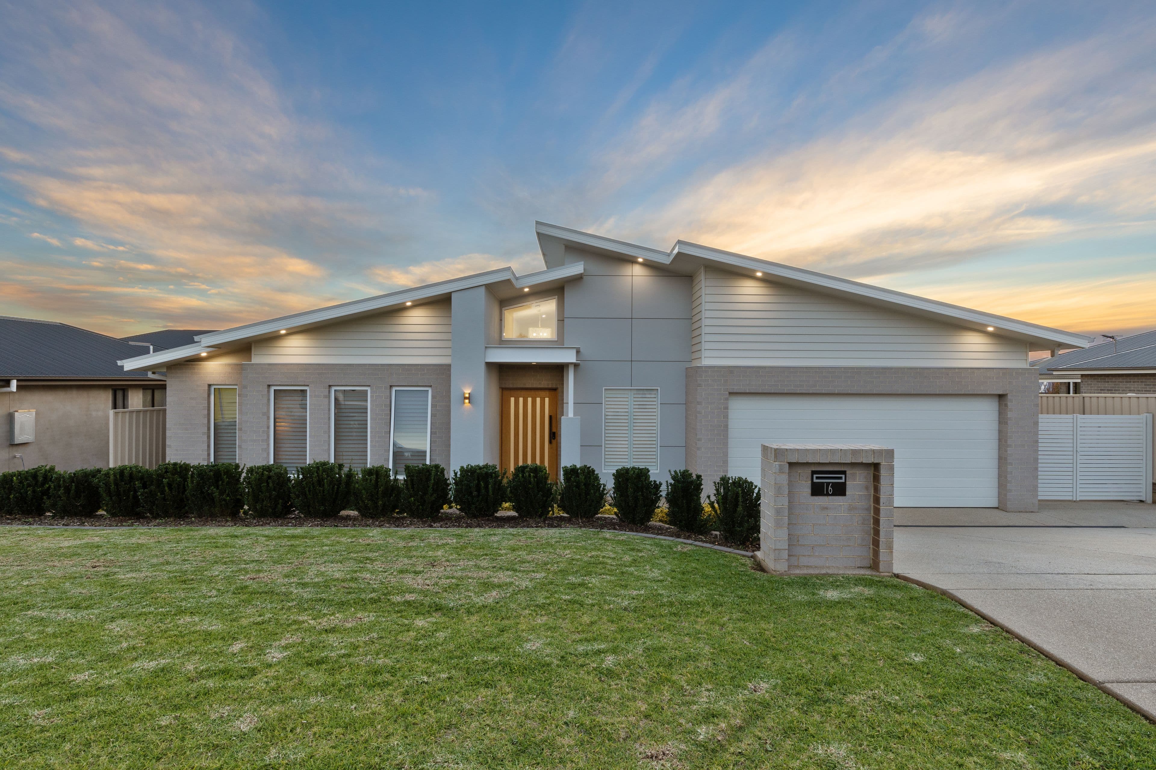 16 Nellywanna Street, Gobbagombalin NSW 2650, Gobbagombalin - Image 1