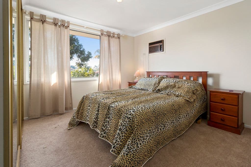 5 Gove Avenue, Green Valley NSW 2168, Green Valley - Thumbnail 5