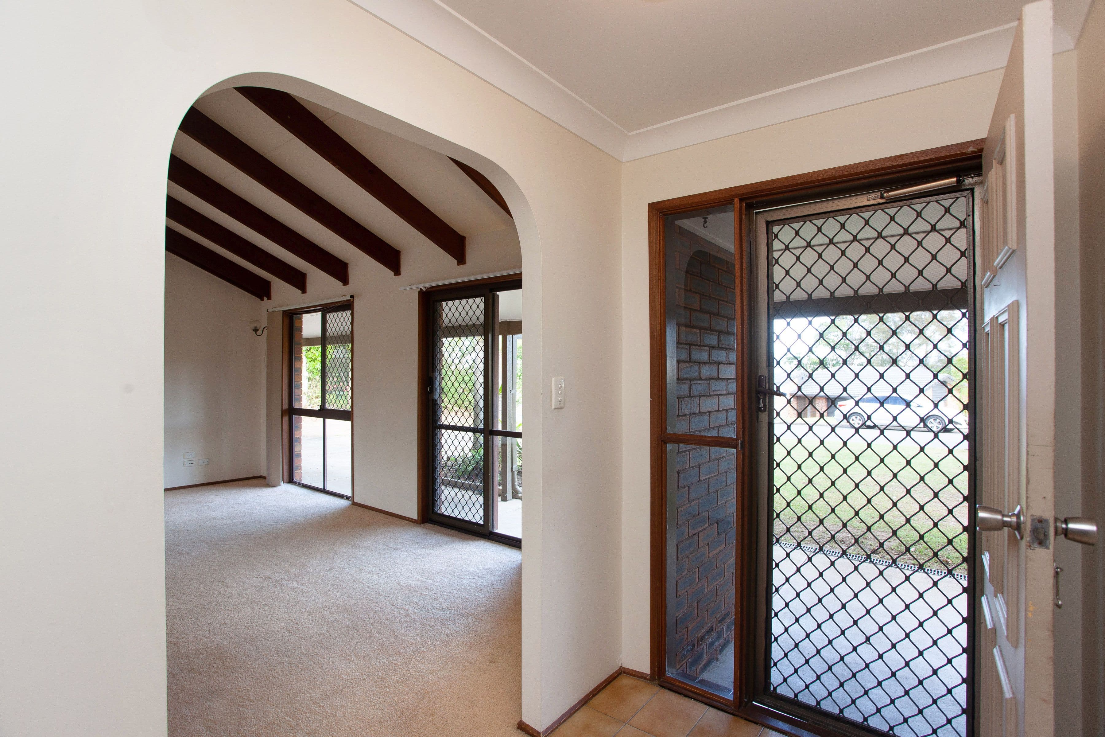 7 Maralinga Drive, Ashmore QLD 4214, Ashmore - Thumbnail 6