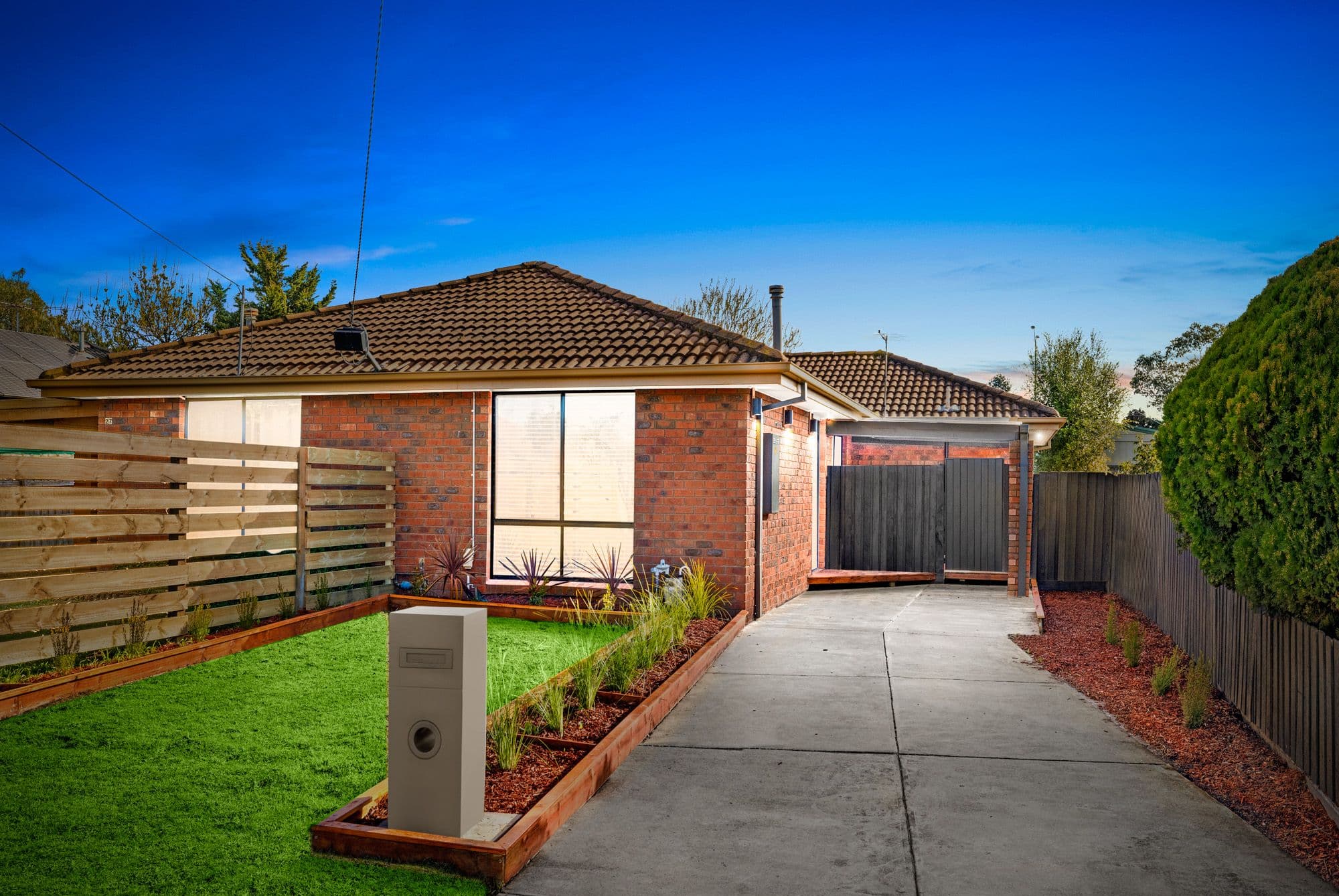 27 Bartlett Crescent, Hoppers Crossing VIC 3029, Hoppers Crossing - Image 1