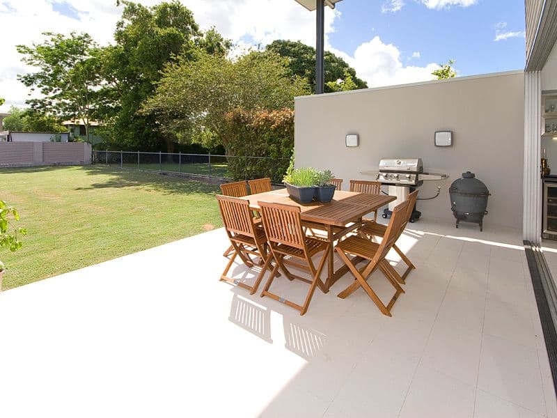 84 Long Street West, GRACEVILLE QLD 4075, Graceville - Thumbnail 3