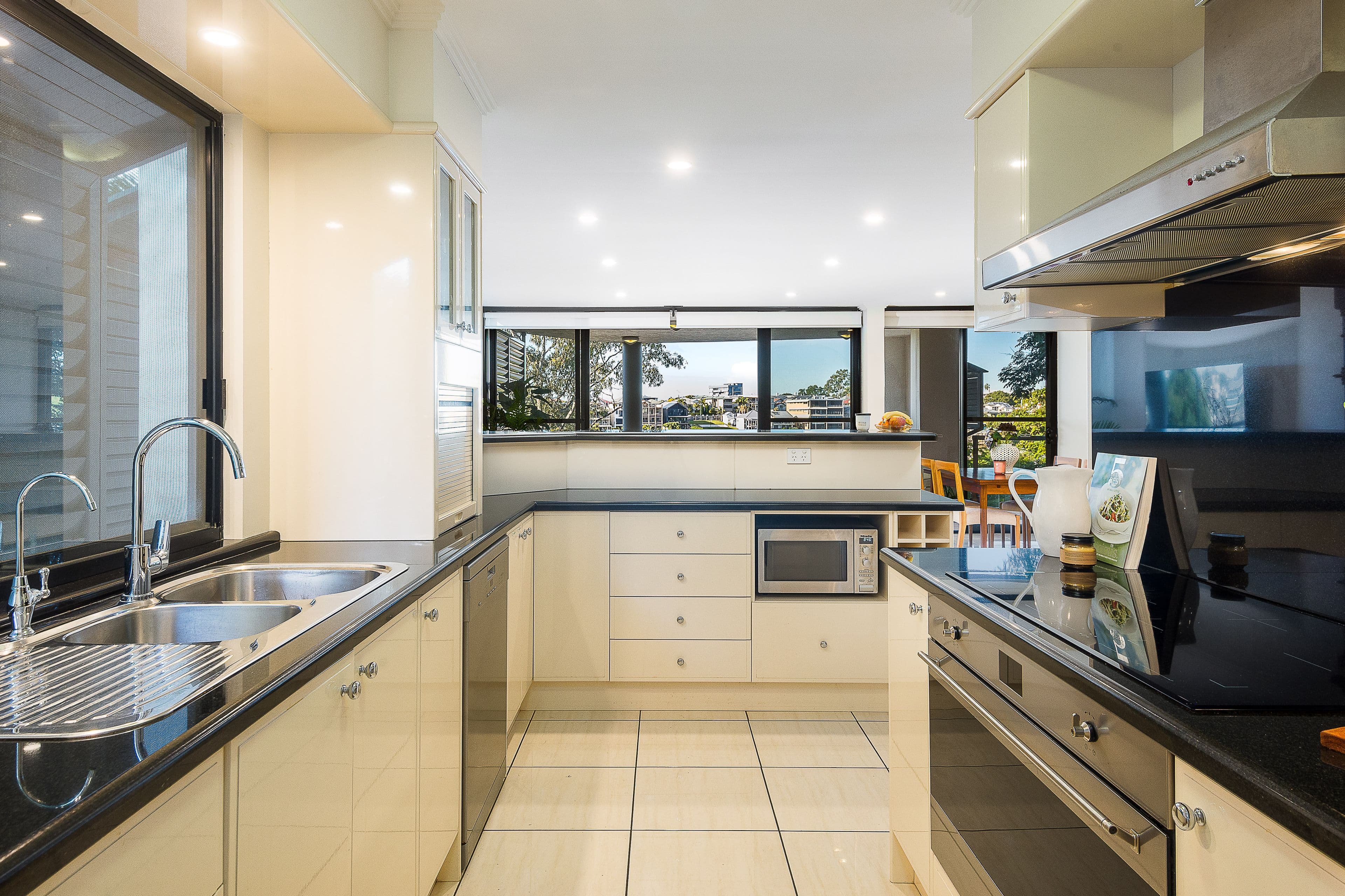 110 Oxlade Drive, New Farm QLD 4005, New Farm - Thumbnail 8