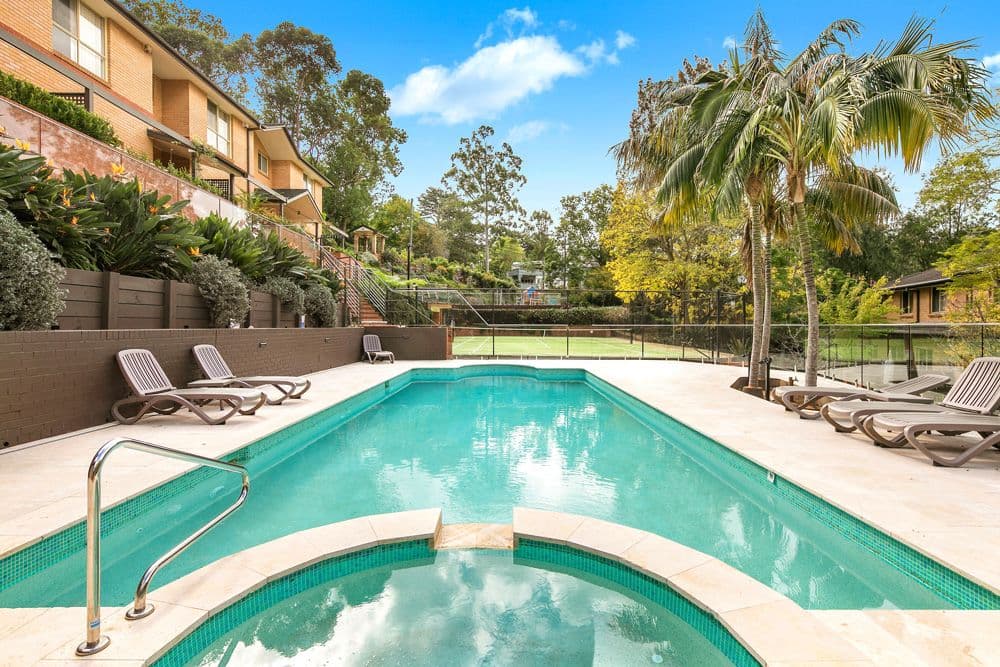 12 Barrier Reef Drive, Mermaid Waters QLD 4218, Mermaid Waters - Image 1