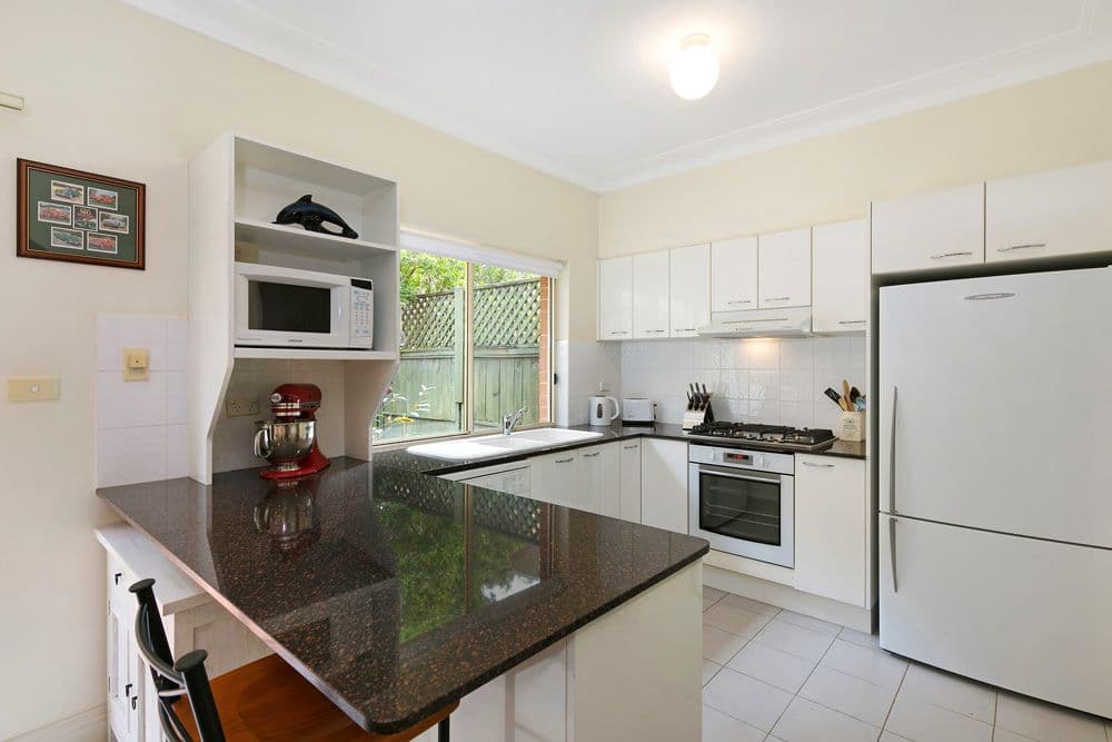 12 Barrier Reef Drive, Mermaid Waters QLD 4218, Mermaid Waters - Thumbnail 6