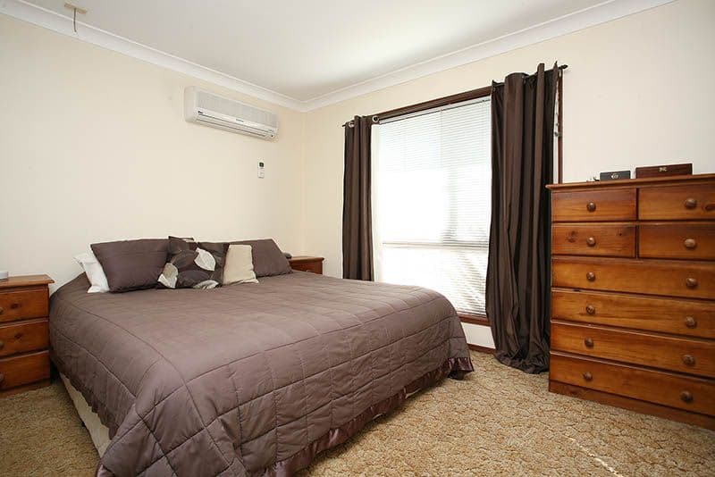 103 Waratah Drive, CRESTMEAD QLD 4132, Crestmead - Thumbnail 5