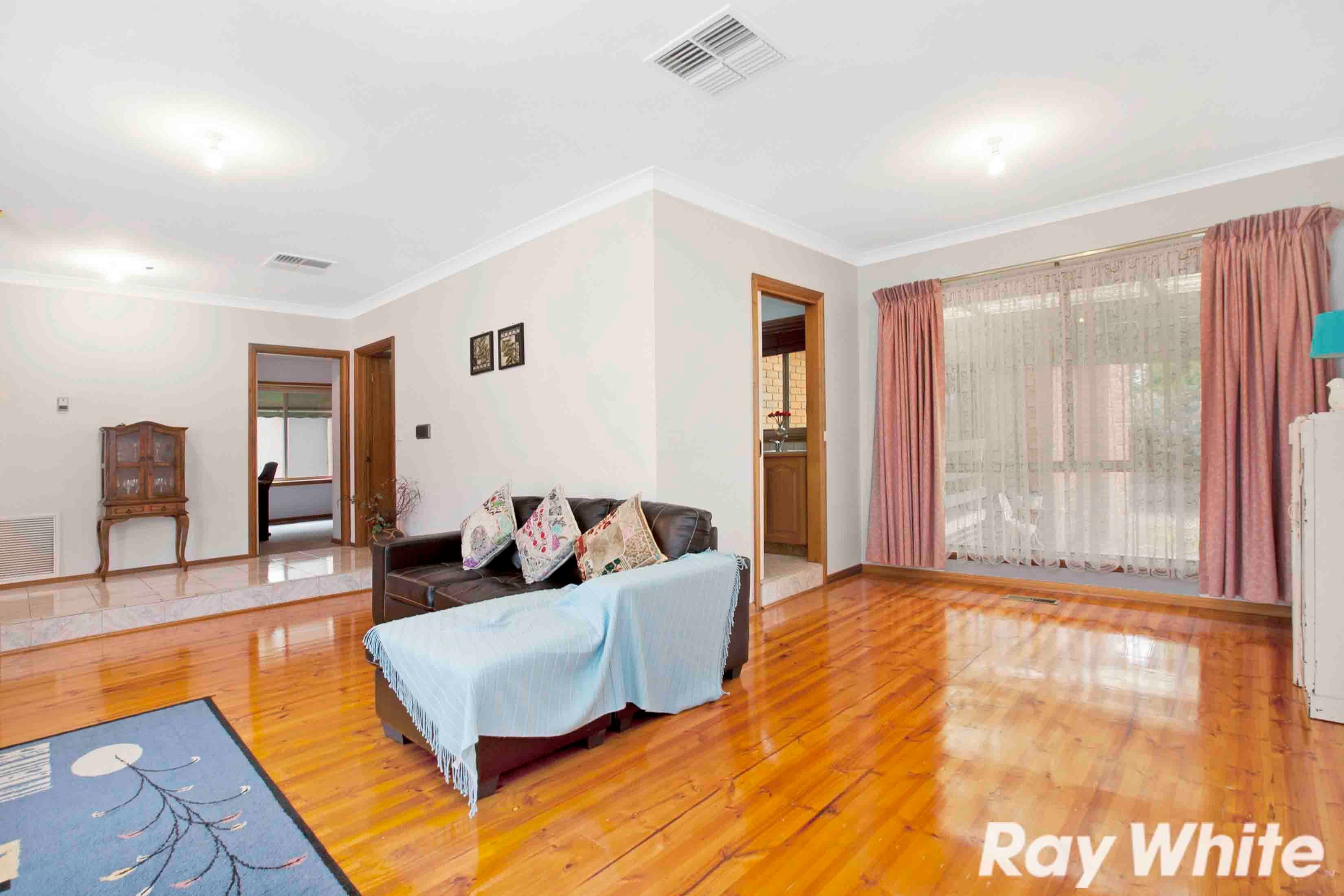 2 Sinclair Court, Mill Park VIC 3082, Mill Park - Thumbnail 5