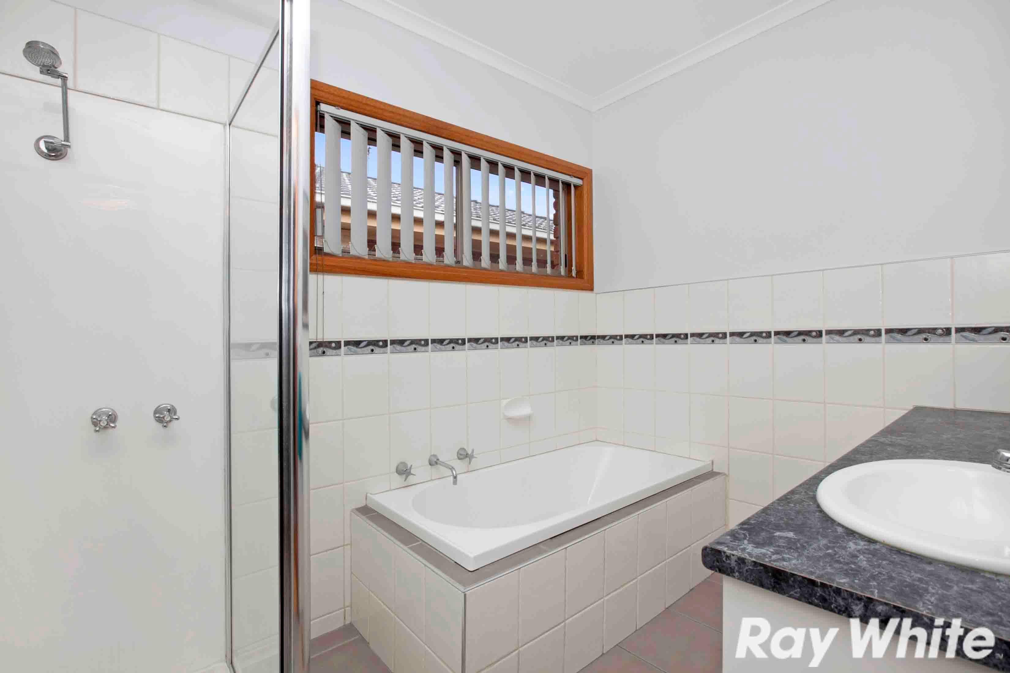 2 Sinclair Court, Mill Park VIC 3082, Mill Park - Thumbnail 7
