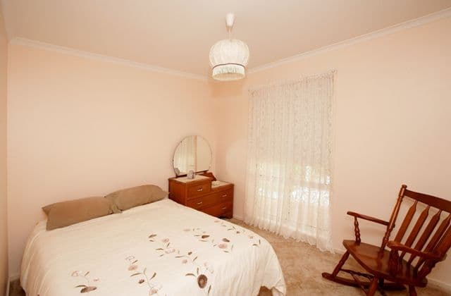 34 Oleander Crescent, LAKE ALBERT NSW 2650, Lake Albert - Thumbnail 5