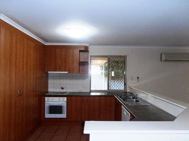 37 Glenfield, PARKINSON QLD 4115, Parkinson - Thumbnail 3