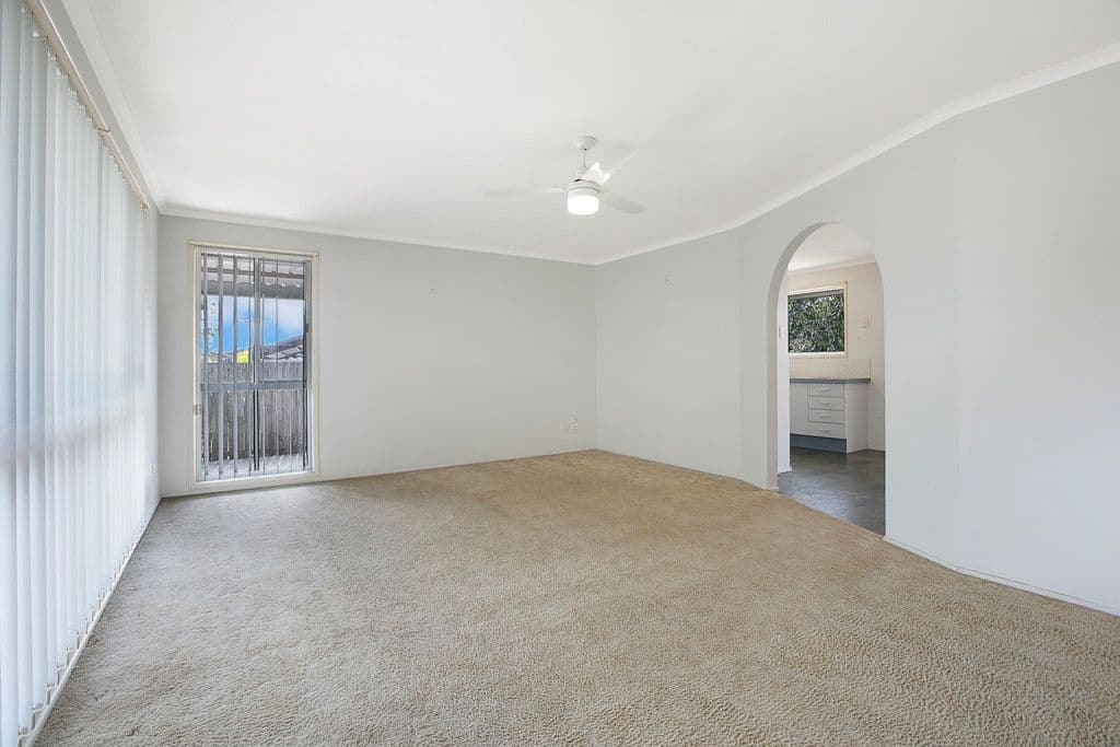 16 Chiseldon Street, Alexandra Hills QLD 4161, Alexandra Hills - Thumbnail 2