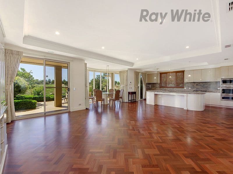 12 Sandlewood Lane, Sanctuary Lakes VIC 3030, Sanctuary Lakes - Thumbnail 5