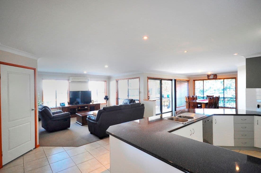538 Hume Street, MIDDLE RIDGE QLD 4350, Middle Ridge - Thumbnail 4