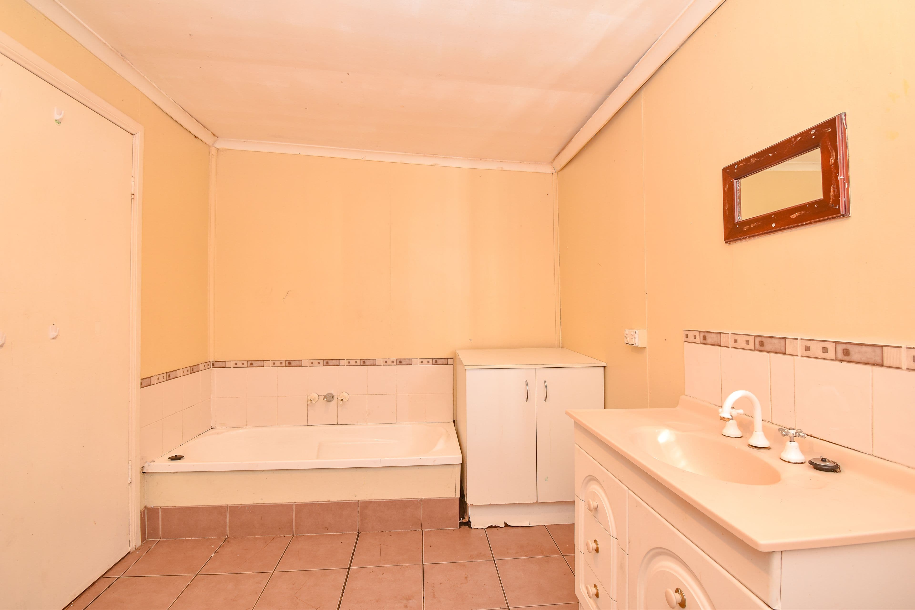 122 Percy Street, Warwick QLD 4370, Warwick - Thumbnail 4