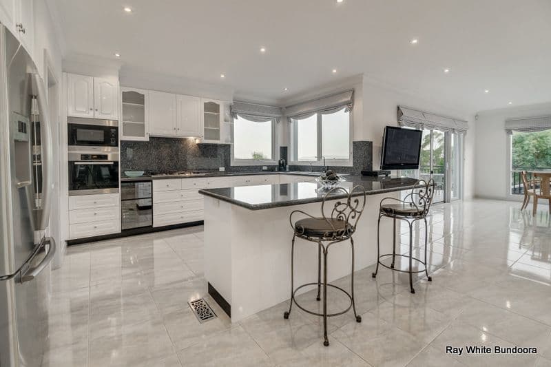 8 Toorak Court, GREENSBOROUGH VIC 3088, Greensborough - Thumbnail 5